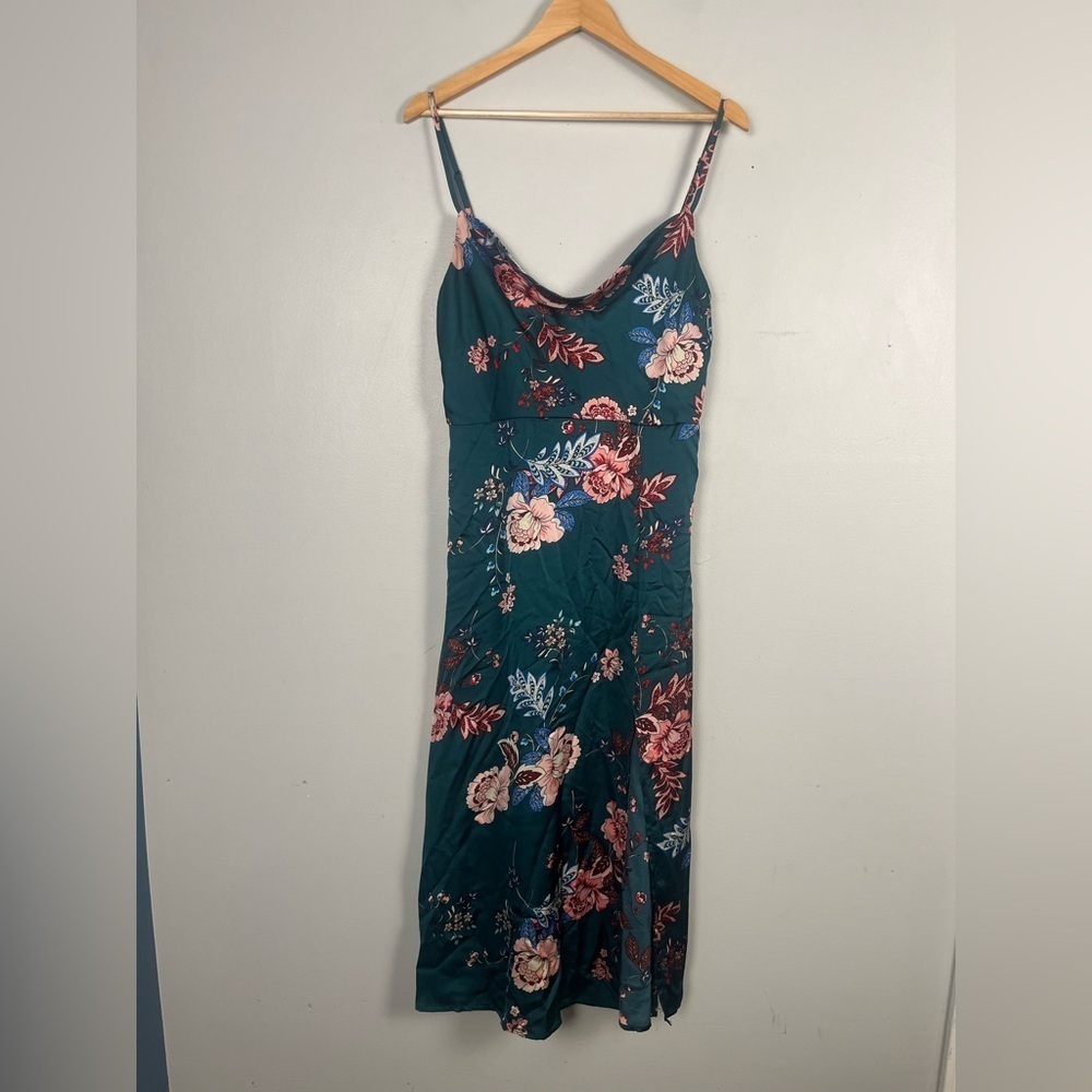 Petal and Pup Women's Alejandra Cowl Neck Midi Dress green floral size 12